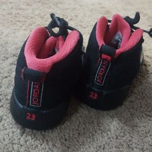 Toddler 8T  Jordan sneakers